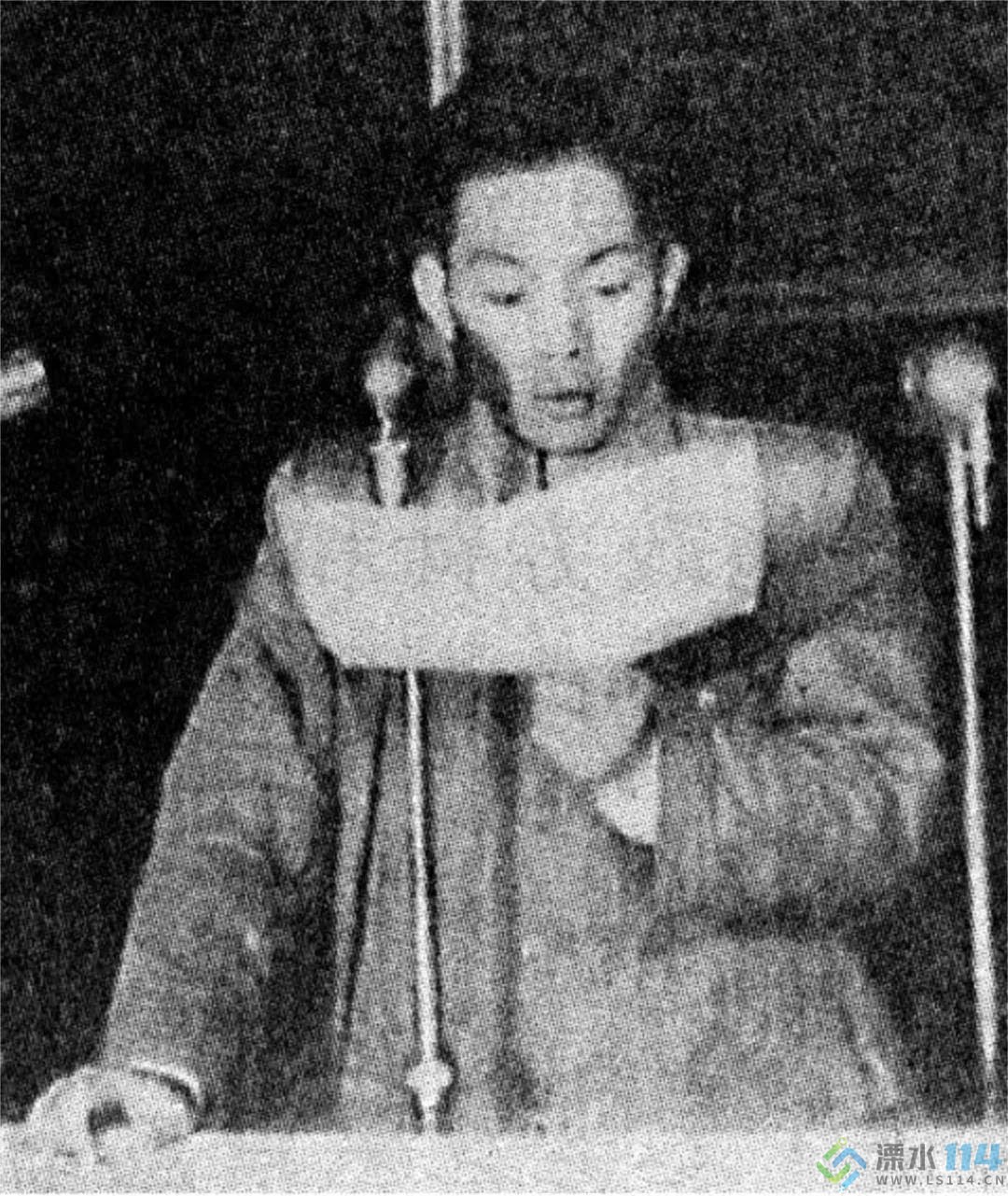 1950年9月5日，中共苏南区委书记陈丕显在苏南各界人民代表会议第一届二次会议上致开幕词.jpg
